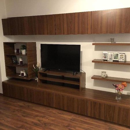 Majestic Luxury Apartment Close To Presidential Palace ブカレスト エクステリア 写真